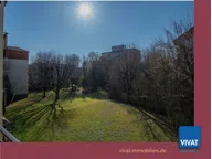 Titelbild für GRUNDSTÜCK UND GEBÄUDE: 1989 wurde auf einem 2.467 m² großen